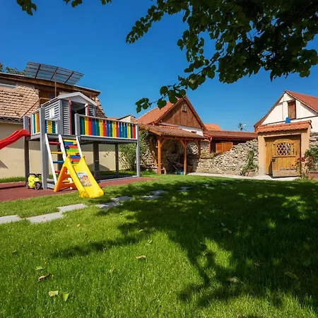 Carolina House 4*