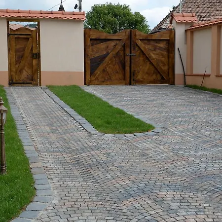 Carolina House Guest house Sighisoara