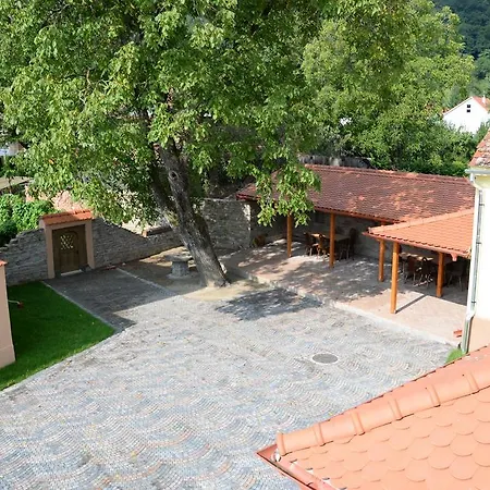 Carolina House 4*