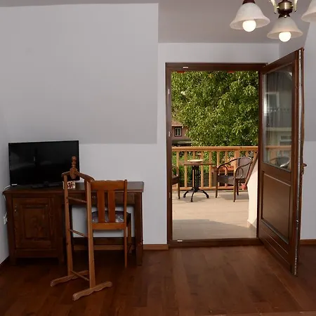 Guest house Carolina House 4*