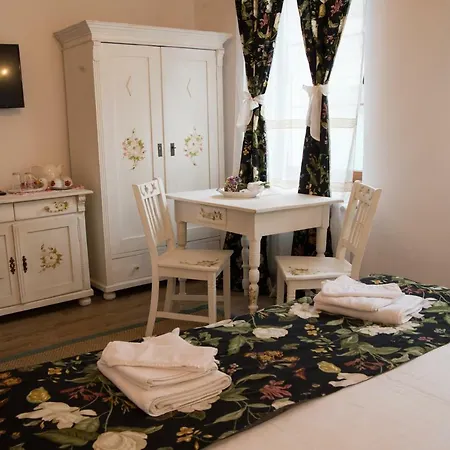 Guest house Carolina House